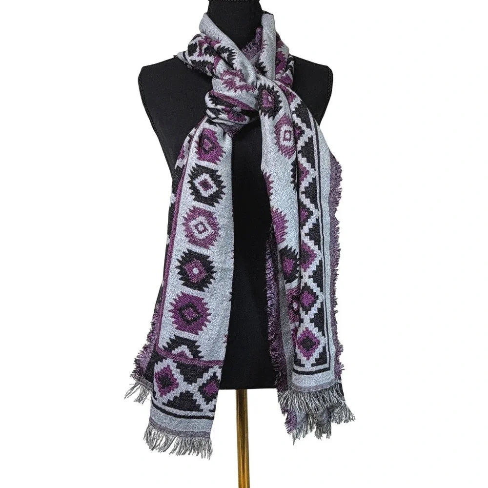 NWT Anna & Ava Gray‎ Purple Fringe Scarf Southwest Aztec Bohemian Blanket Wrap